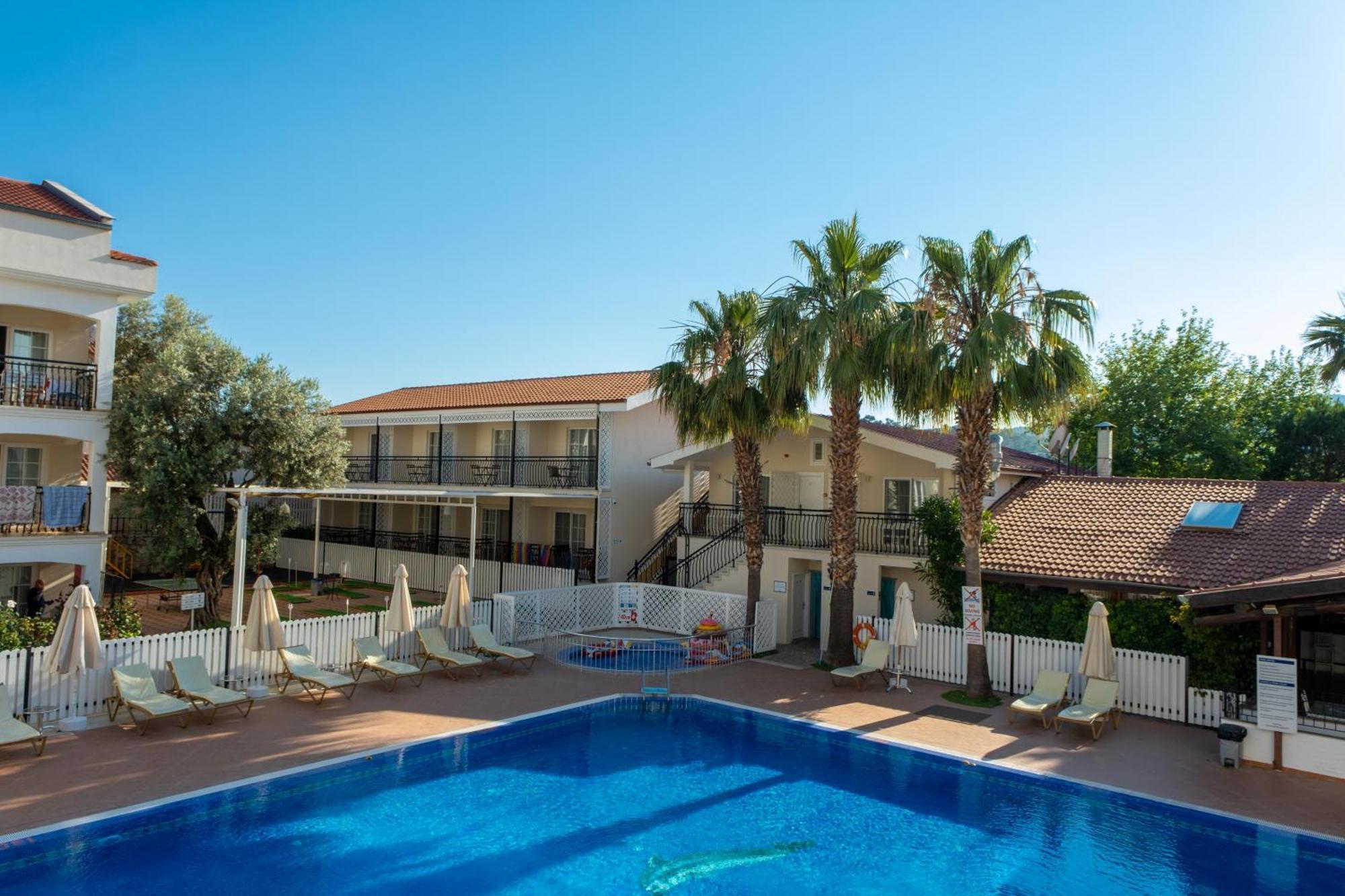 Sea Breeze Hotel&Apartments Oludeniz Exterior foto